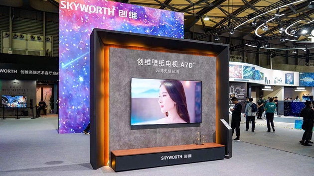 乌外长：首批西方提供的坦克将超过一百辆